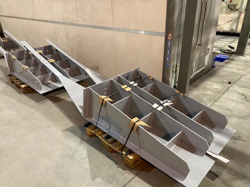 Lakiernia proszkowa - 10.jpg